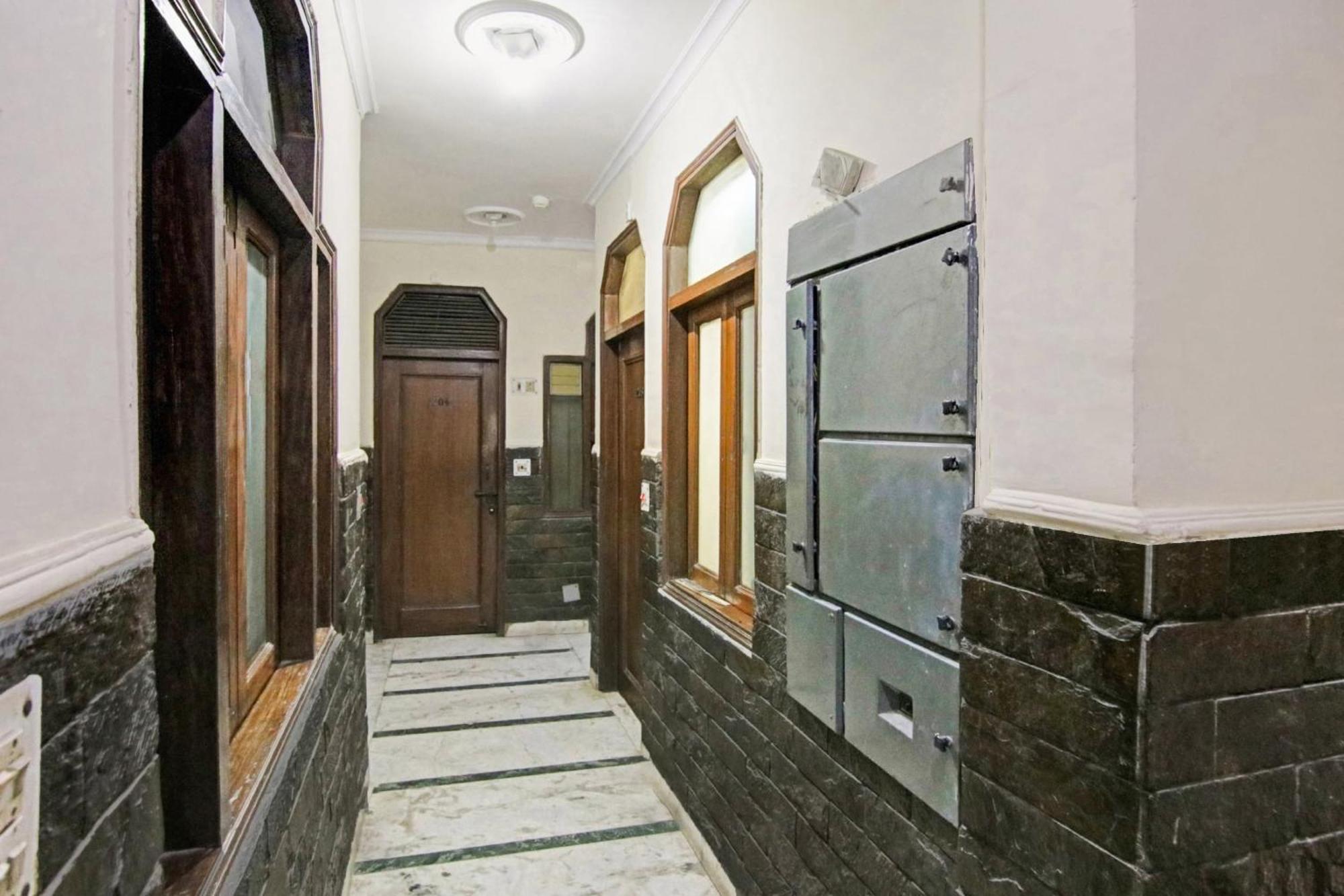 Hotel O Rak International Нью-Делі Екстер'єр фото
